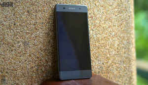 भारतात लाँच झालेले आणि लाँच होण्याच्या मार्गावर असलेल आकर्षक स्मार्टफोन्स…