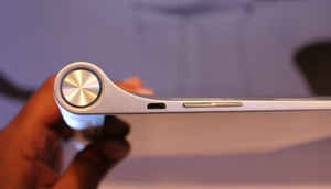 Lenovo Yoga 2 tablets: Hands on