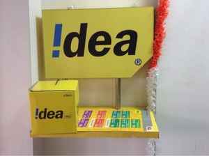 বছর শেষ হওয়ার আগে আসুন দেখে নেওয়া যাক যে কোন টেলিকম কোম্পানি এবার কোন কোন অফার নিয়ে হাজির হয়েছে