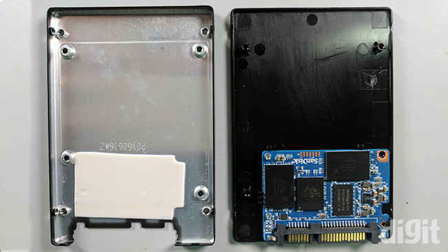 WD Blue SSD 250 GB Review Western Digital Disassembled