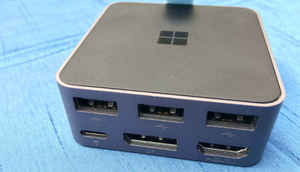 Hands On: Microsoft Lumia 950, 950XL and the new Microsoft Display Dock