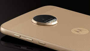 2TBമെമ്മറി സപ്പോർട്ടിൽ  മോട്ടോ Z ,Z ഫോഴ്സ് "ഡ്രോയിഡ് "എഡിഷൻ പുറത്തിറങ്ങി