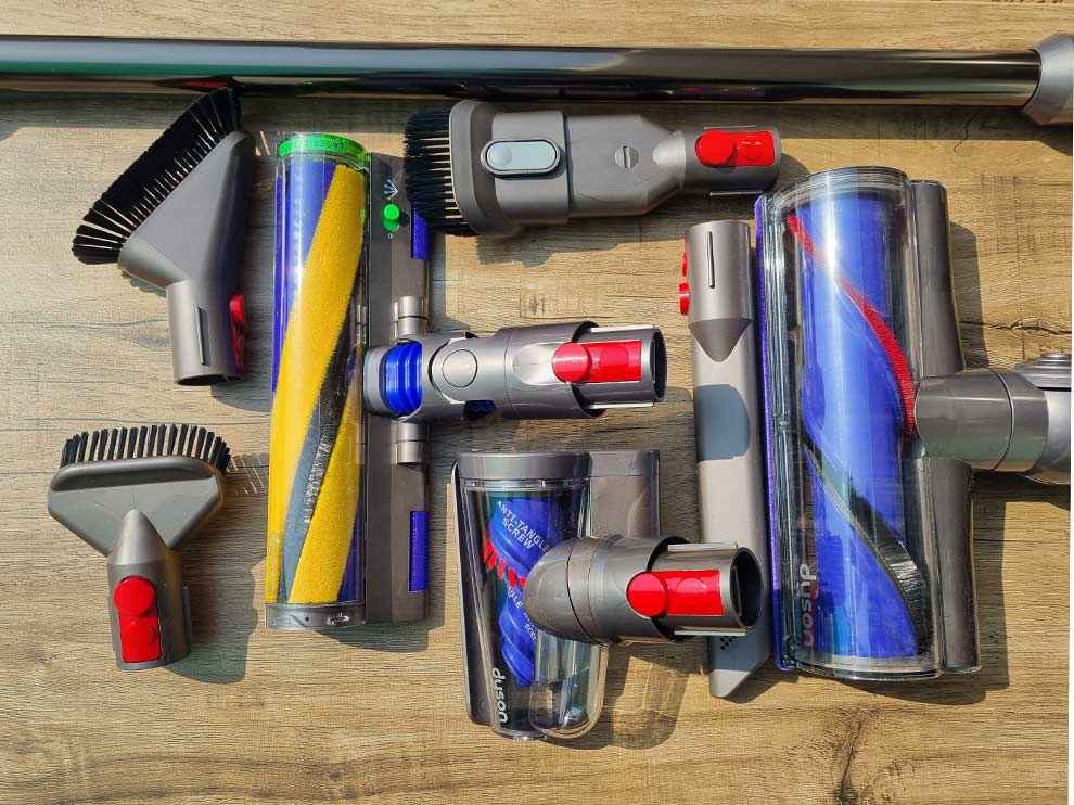 Dyson V12 attachments and cleaning heads