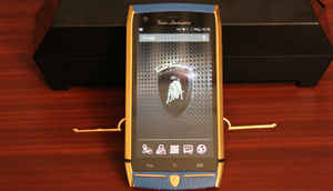 First Look: The Rs. 4 lakh Tonino Lamborghini 88 Tauri smartphone