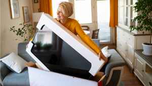 नया TV खरीदने से पहले क्रोमा पर ये TV डील्स ज़रूर देखें, बैंक ऑफर के साथ मिल रहे हैं और भी सस्ते