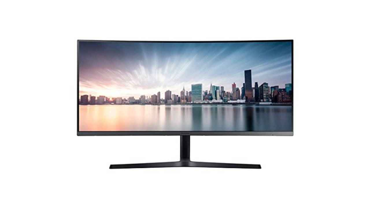 34-inch ultra-wide monitors with 21:9 aspect ratio