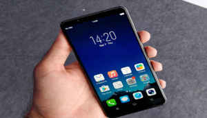 सेल्फी लवर्स को लुभाएगा Vivo V7 Plus स्मार्टफोन