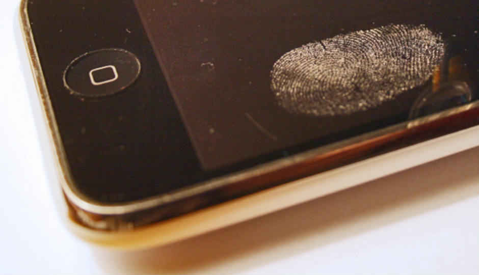 Apple to feature display-embedded fingerprint sensor in next year’s iPhones?