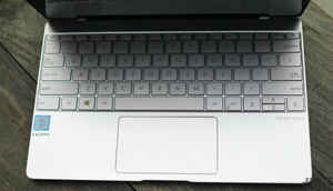 In Pictures: Asus Zenfone 3 series, Zenbook 3