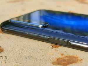 64 मेगापिक्सल कैमरे के साथ आने वाले सबसे शानदार मोबाइल फोंस, देखें पूरी लिस्ट