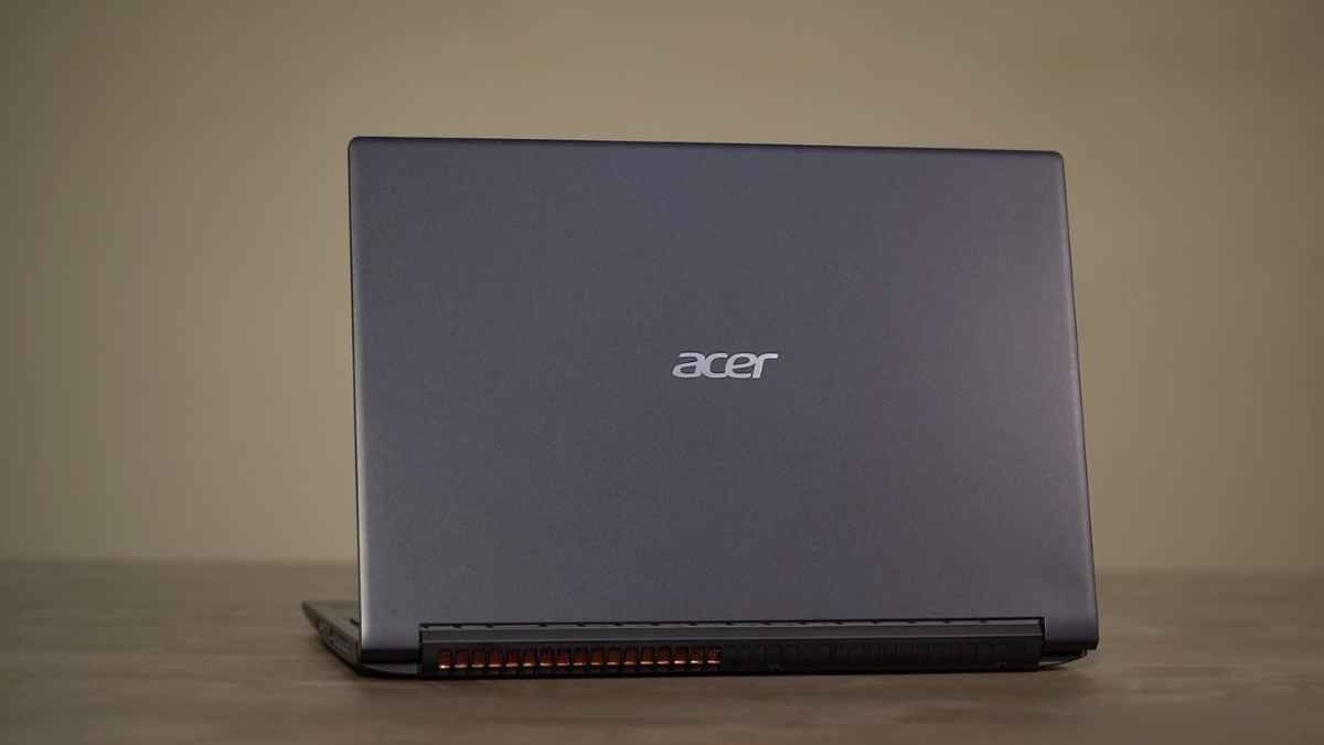 Acer Aspire 7 Gaming  Review: Punching above its weight class