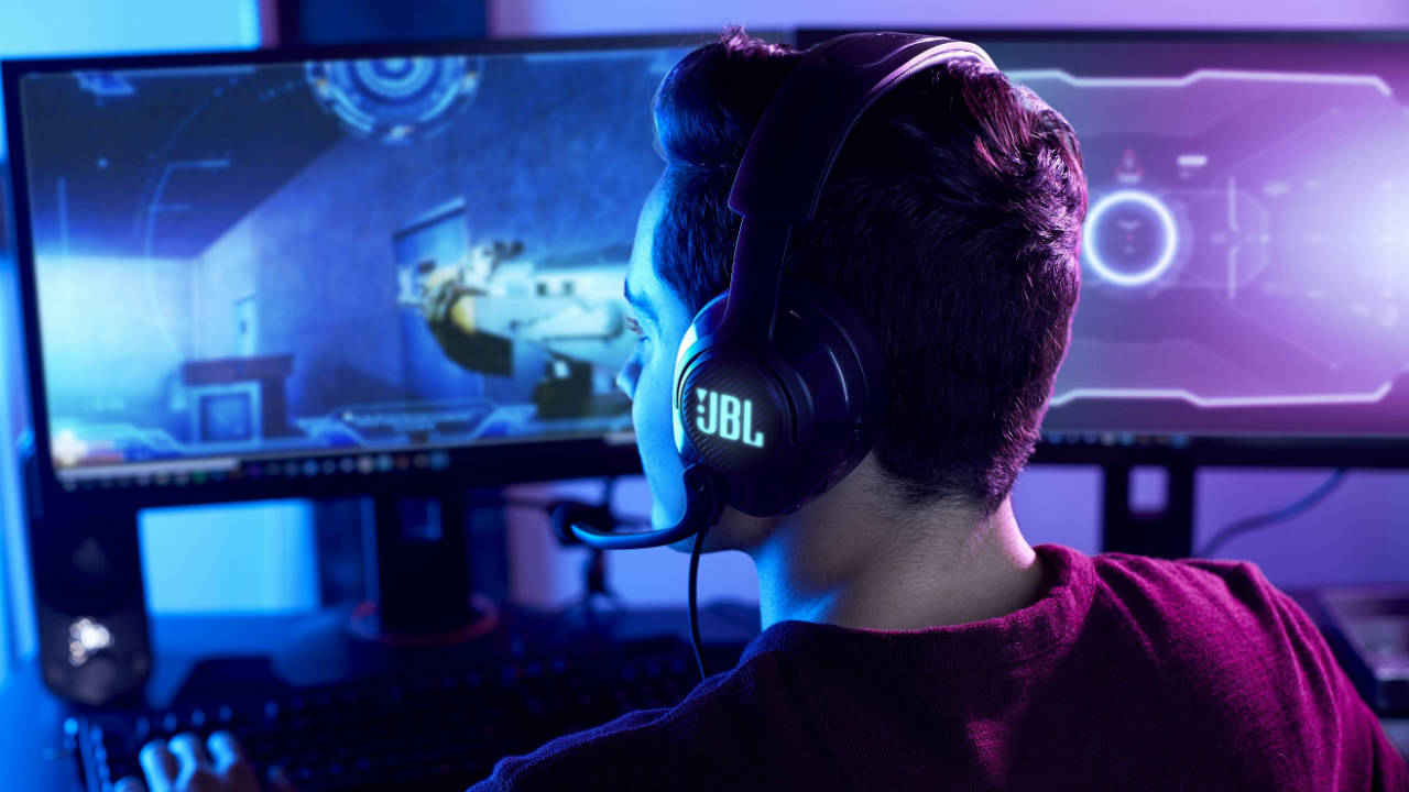 JBL Quantum Gaming Headsets Launched in India, price starts at Rs 2499