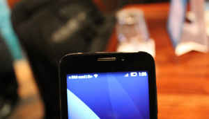 Honor 4C and Honor Bee: In pictures