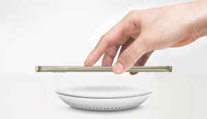 ఫీచర్స్ ఓవర్ వ్యూ : సామ్సంగ్ గేలక్సీ S6 ఎడ్జ్ ప్లస్ అండ్ నోట్ 5