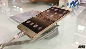 …..असे आहेत हुआवे P9 आणि P9 प्लस स्मार्टफोन्स, पाहा चित्रांच्या माध्यमातून…