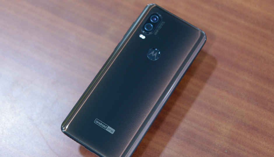 Motorola P50 प्राइस रिवील्ड; इस दिन शुरू होने वाली है सेल