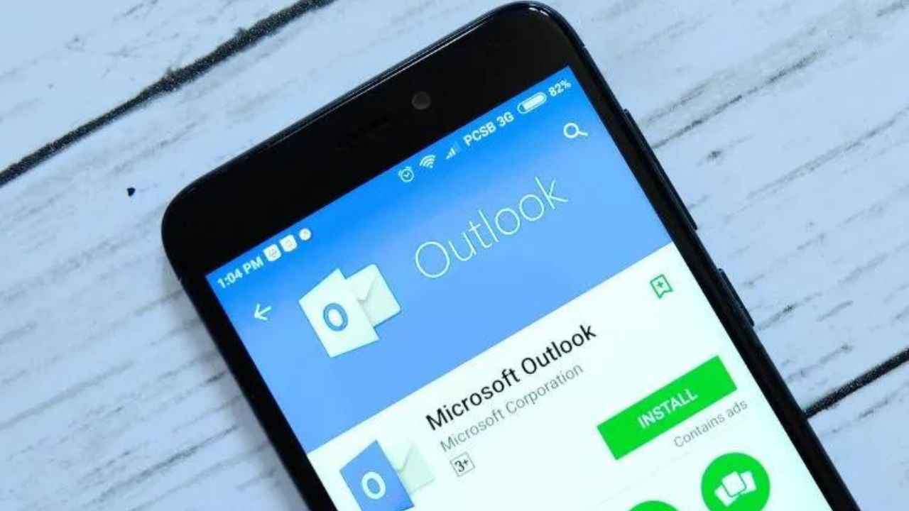 Microsoft Outlook Lite Launches For Low-End Android Phones With 1GB RAM In India