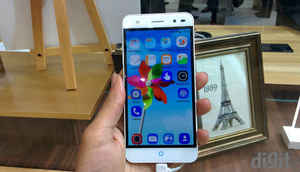 ZTE द्वारा MWC 2016 में लॉन्च किये गए ब्लेड V7, V7 लाइट और SPro प्लस की एक झलक