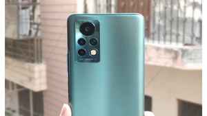 2021 ஆண்டில்  அறிமுகமான 50MP பிரைமரி  கேமரா ஸ்மார்ட்போன்.