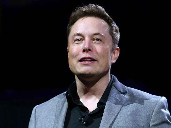 Elon Musk reinstates Donald Trump on Twitter