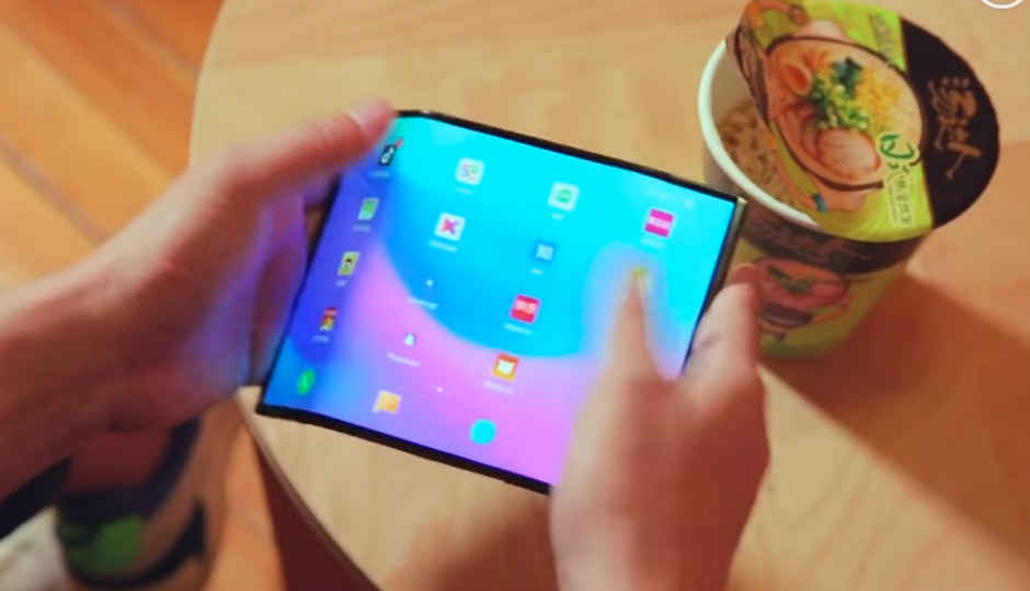 ட்ரிப்பில் கேமராக்களுடன்  Xiaomi யின் போல்டப்பில் ஸ்மார்ட்போன்.