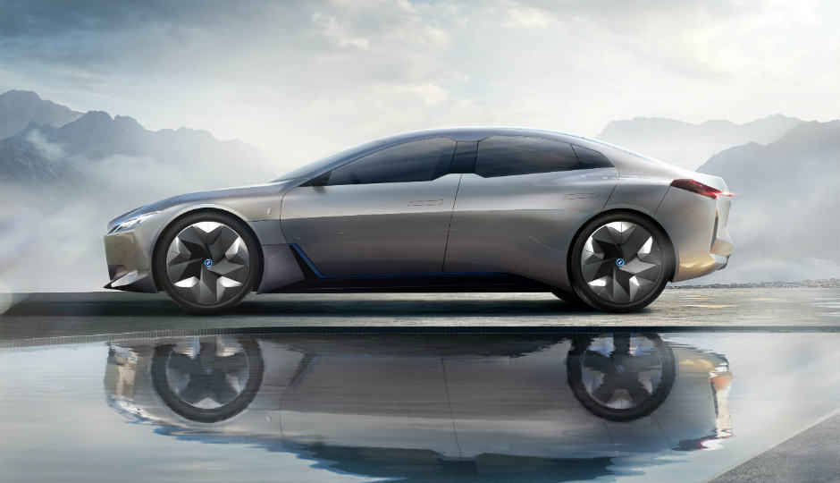 The BMW i Vision Dynamics: An in-depth walkaround