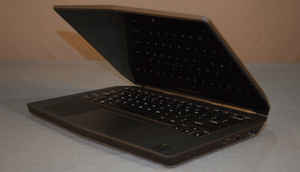 Unboxing Alienware 13 Gaming Laptop