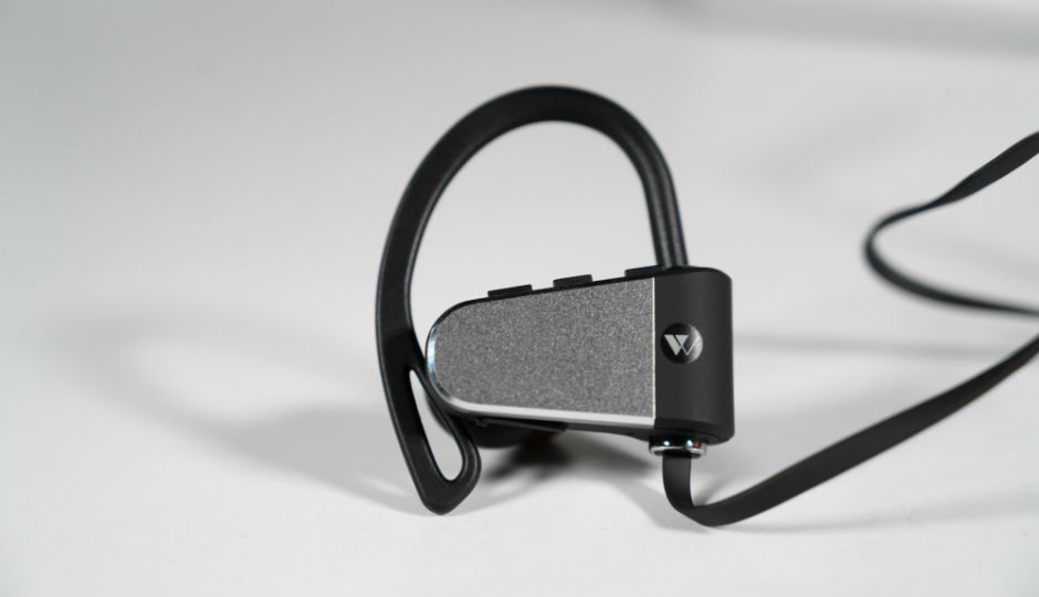 Wings Steel and Chrome Bluetooth earphones