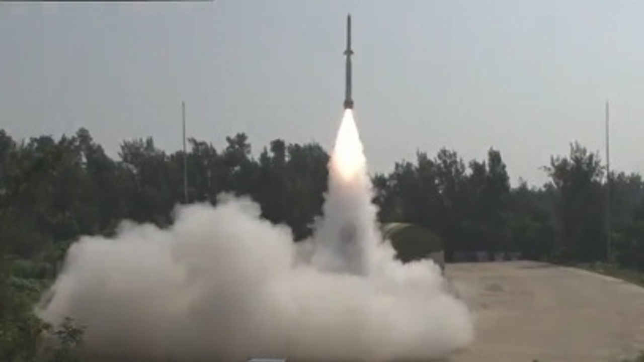 रक्षा के क्षेत्र में एक और कामयाबी, इंटरसेप्टर एडी-1 मिसाइल के दूसरे चरण का सफल परीक्षण
