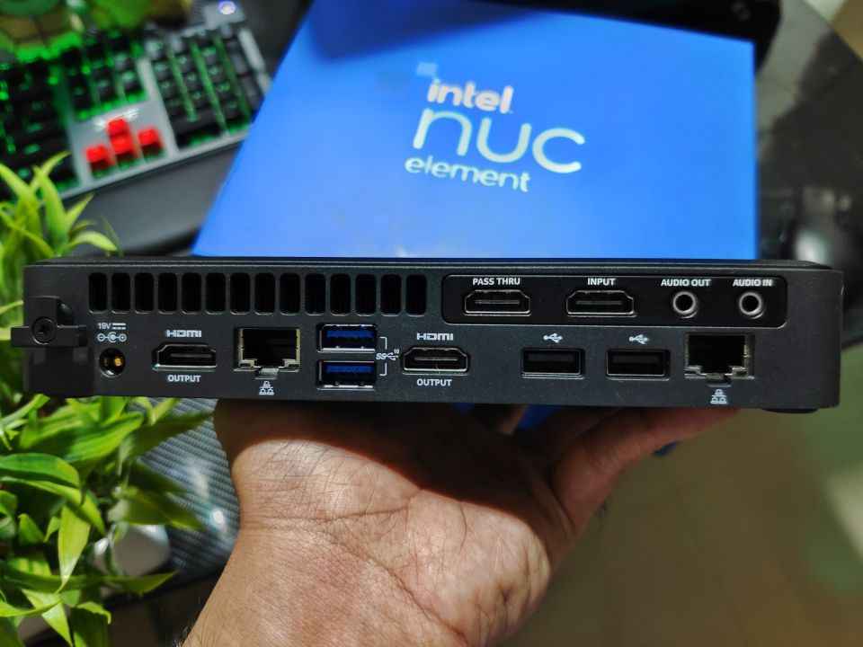 Intel NUC Pro Chassis Element