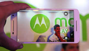 మోటోరోలా మోటో X Play : Indepth పిక్స్