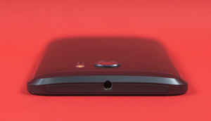 मेटल बॉडी से लैस ये स्मार्टफ़ोन आप अब खरीद सकते हैं भारत में भी...