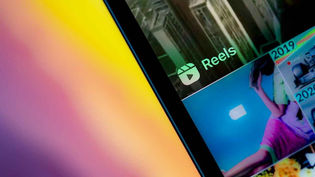 How to Download Instagram Reel Videos and save them on your Mobile
