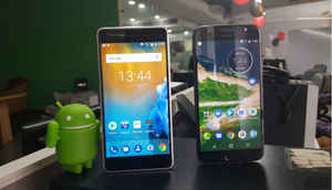 రూ. 20000 క్రింద 10 టాప్ కాంపాక్ట్ ఫోన్లు ....!!!