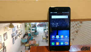 फिल्पकार्ट पर उपलब्ध 10,000 के अंदर बेस्ट स्मार्टफोंस