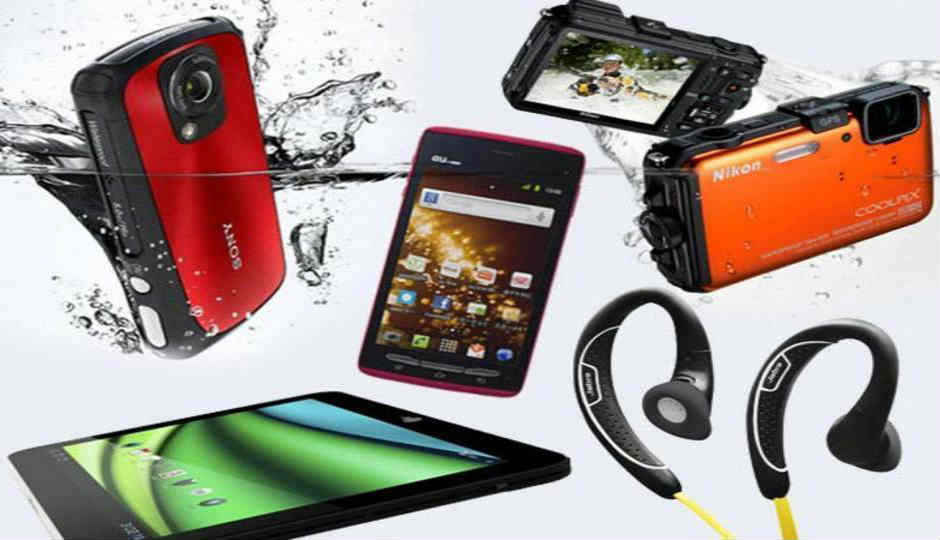 हे आहेत आकर्षक असे वॉटरप्रुफ गॅजेट्स, जे पाण्यात भिजले तरी होत नाही खराब