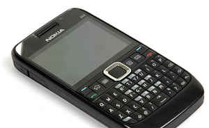 ഓൾഡ്‌  ഈസ്‌  ഗോൾഡ്‌ നോക്കിയ സ്മാർട്ട്‌ ഫോണുകൾ