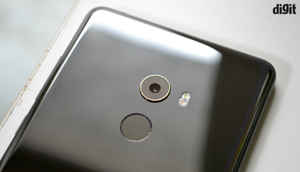 తక్కువ కాంతి (లో - లైట్) లో కూడా అద్భుతమైన ఫోటోస్ తీయగల బడ్జెట్ స్మార్ట్ ఫోన్ ఇవిగో(ఆగష్టు 2018):