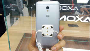 ZTE द्वारा MWC 2016 में लॉन्च किये गए ब्लेड V7, V7 लाइट और SPro प्लस की एक झलक