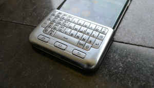 सैमसंग गैलेक्सी S6 एज प्लस की पहली झलक