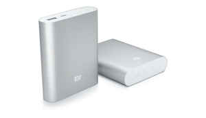 आपके मोबाइल फ़ोन के लिए सबसे शानदार पॉवर बैंक्स