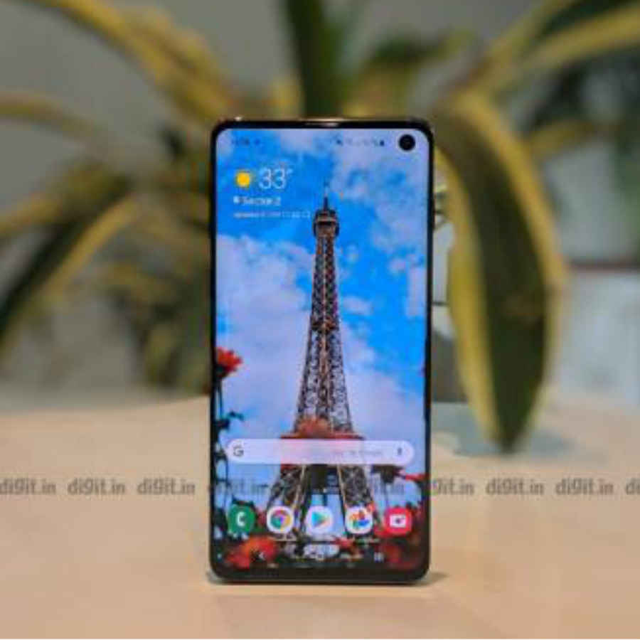 दो फ्रंट कैमरा वाले ये फ़ोन्स बनाएंगे आपकी सेल्फ़ी और भी शानदार