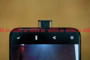 கரன்ட்  கூட இந்த அளவுக்கு பாஸ்டா வேலை செய்யாது இந்த போன் அருமையா வேலை செய்யும்.