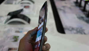 First Impressions: LG G Flex 2