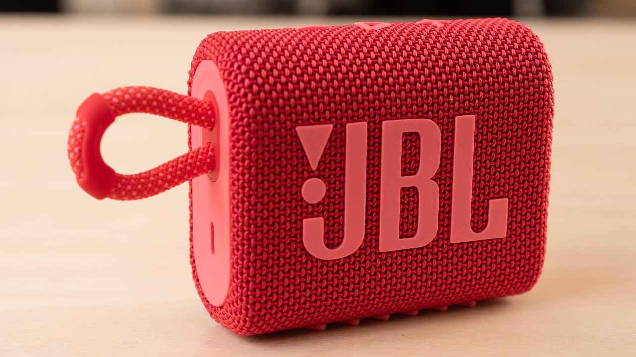 দুর্দান্ত ফিচার এবং সাউন্ড কোয়ালিটি সহ সেরা Bluetooth Speaker, দাম 10000 টাকার কম
