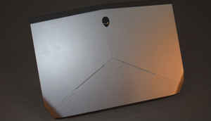 Unboxing Alienware 13 Gaming Laptop