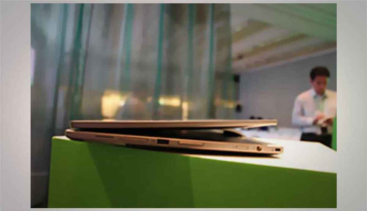 Computex 2013: Acer R7-laptop-desktop-tablet hybrid slideshow