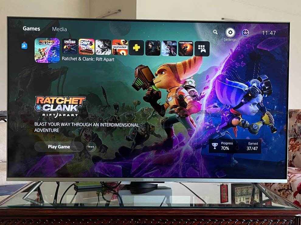 The Mi TV 5X is a good TV for gaming. 