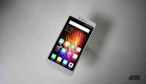 Top 5 camera phones under Rs. 10,000