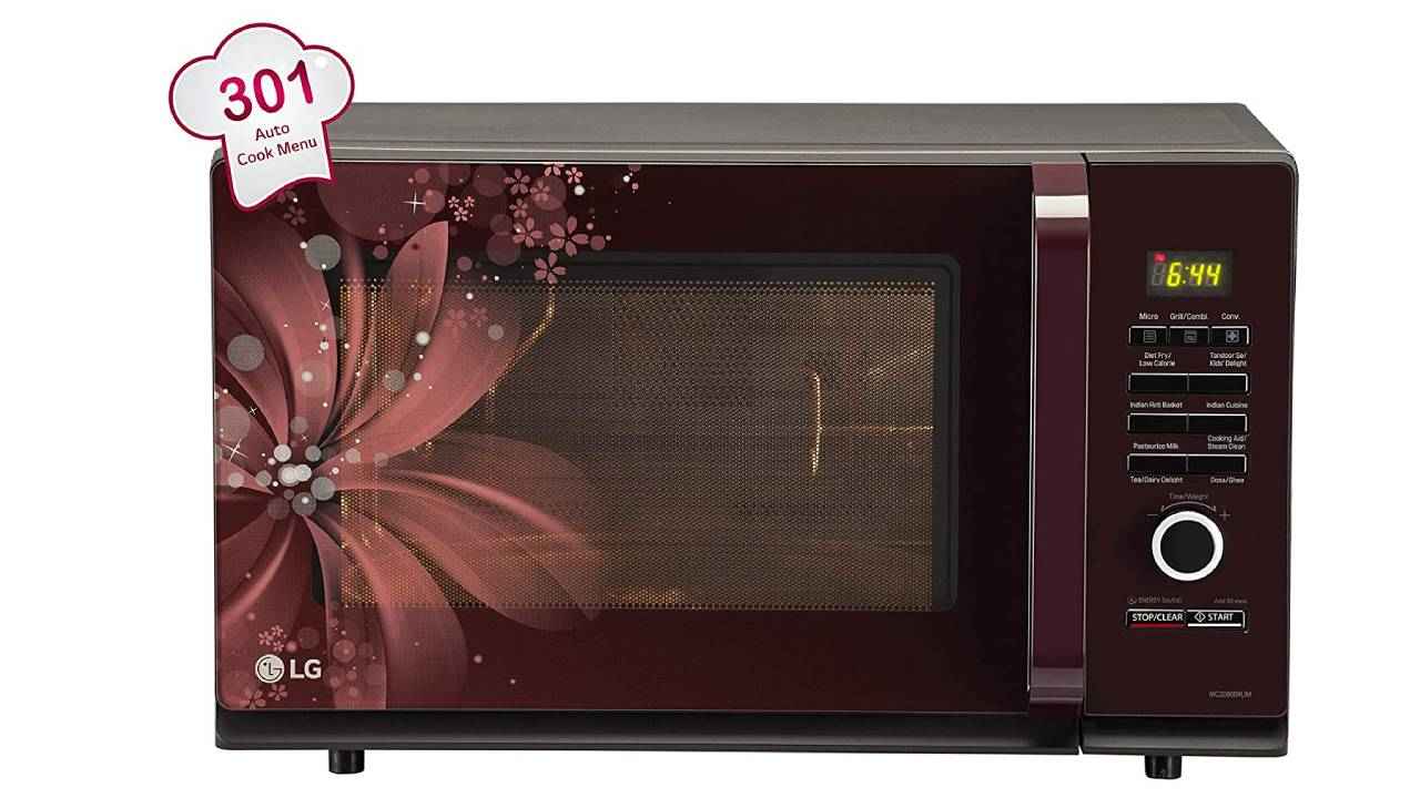 Convection microwave ovens to upgrade your home baking